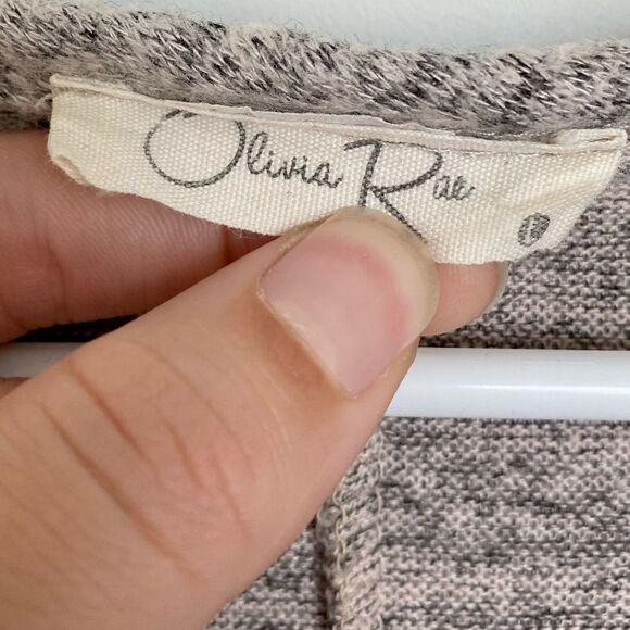 Olivia Rae Gray Soft High Low Long Sleeve Cropped Sweater Top Ruffles Size Large - Picture 5 of 8